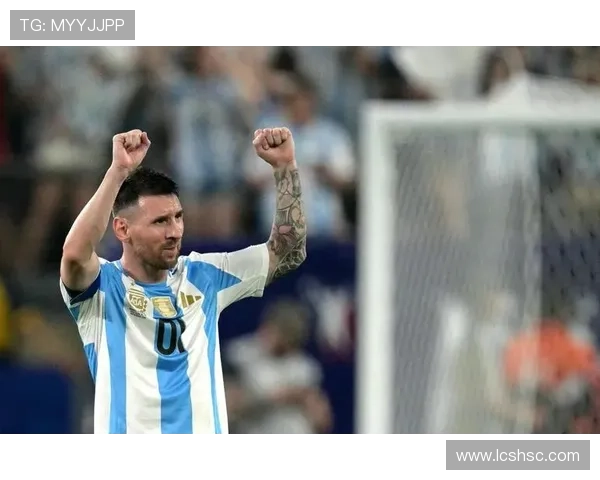 以梅西为中心的时代传奇与足球艺术巅峰之路全景回顾伟大生涯书写